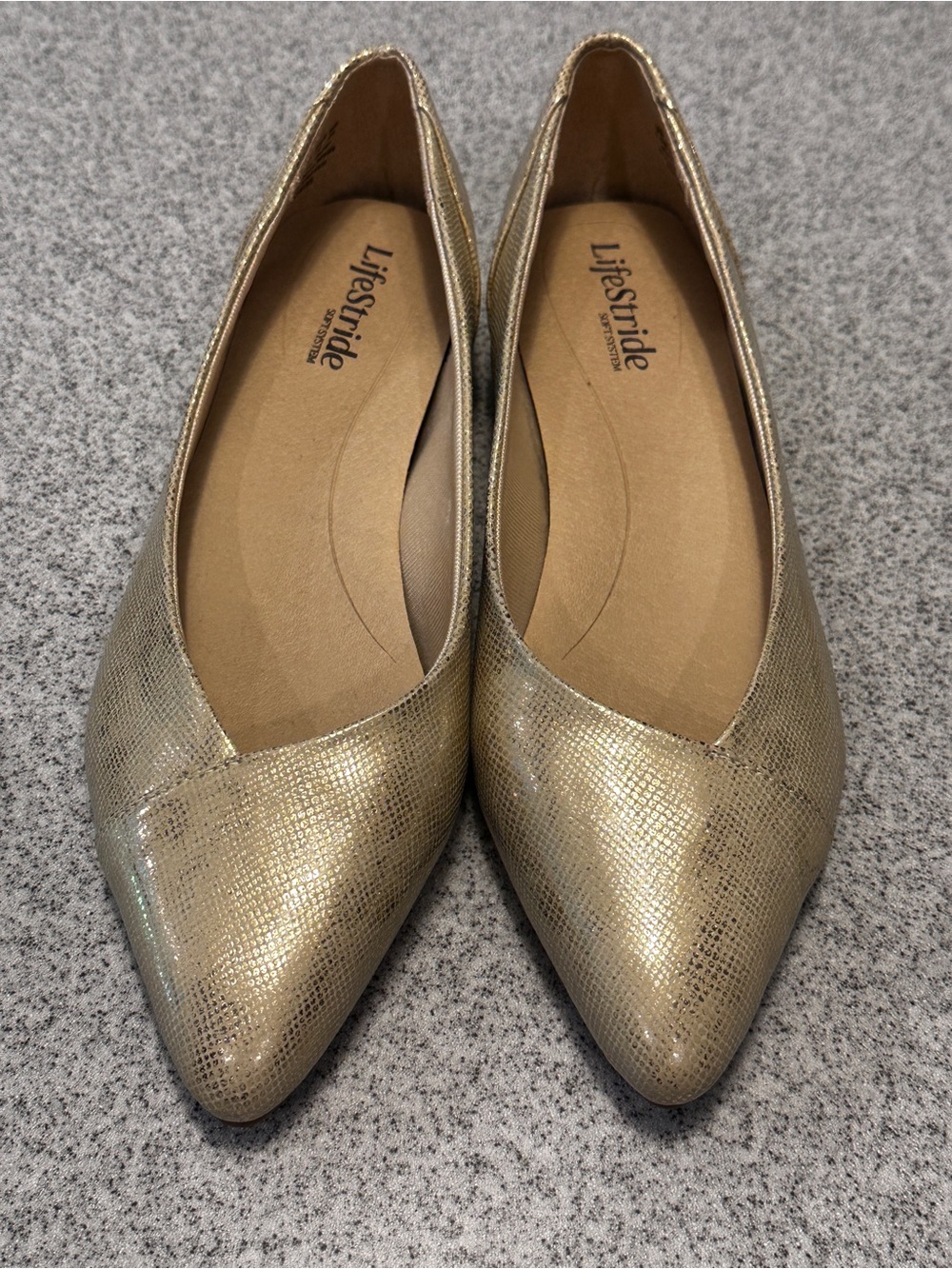 Final markdown! NWOT Life Stride 8.5M Gold Womens Flats